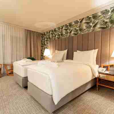 Eventhotel Pyramide Rooms