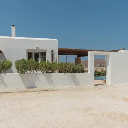Krios Luxury Suites