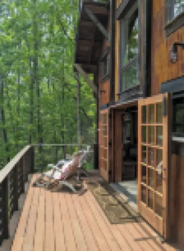 Blue Ghost Hostspring