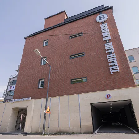 Brown Dot Hotel Andong Okdong