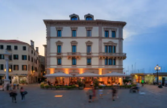 هوتل جراند إيطاليا فنادق في 