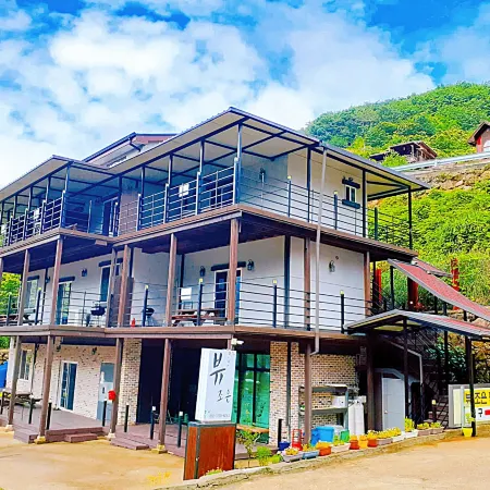 Gurye View Joeun Pension