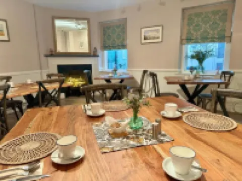 The Beacons Guest House Hotels in Brecon