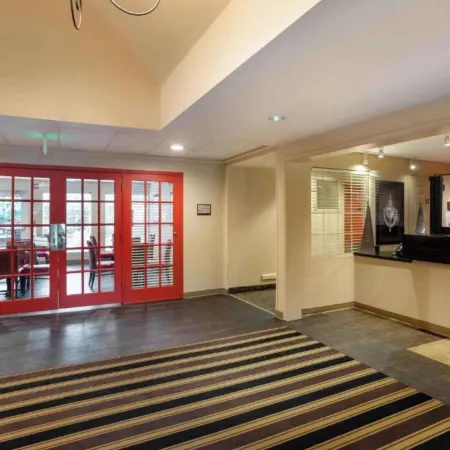 Studio 6 Extended Stay Fishkill Route 9 NY Отели в г. Фишкилл