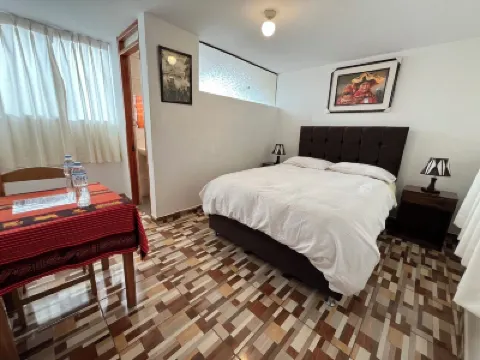Hostal Apu Qhawarina Hotel di 