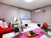 Pyeongchang Daegwanryeong Skyland Pension Hotels near Coffee Museum