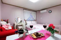 Pyeongchang Daegwanryeong Skyland Pension Hotels near Coffee Museum