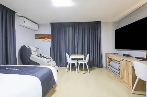 Buan Chaeseokgang Beach Hotel