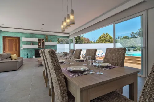 Spectacular Dazzling Villa With Private Steamsauna - 3-Star
