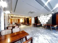 BELLAVENTO LUXURY STAY AND CELEBRATION - breakfast