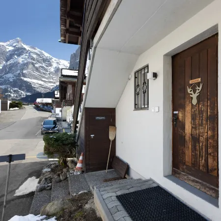 SnowKaya Grindelwald