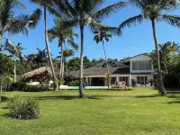Punta Aguila Spectacular 4 Bdr / 6 Bath Free Golf Cart  Chef and Waiter Included Hotels in 