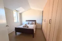 GuestReady Essential - Modern home with garden - 무료 와이파이