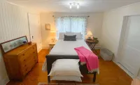 Vintage Cottage in Wanchese