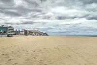 Walk to Ocean City Boardwalk: Waterfront Condo - Spa