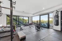 StayNest Guesthouse - Bay House