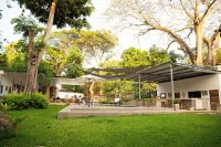 amalfi surf lodge Hotels in 
