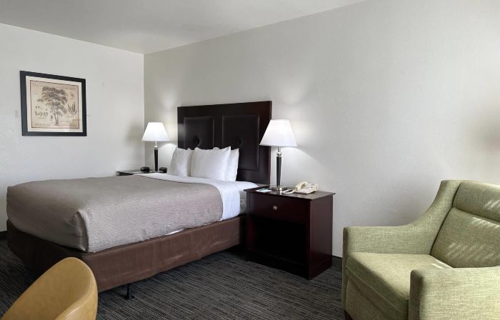 Quality Inn & Suites Everett