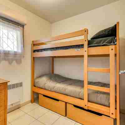 Valras Plage Family Beach Stay for 6 Rooms