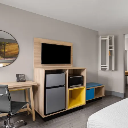 La Quinta Inn by Wyndham Milwaukee Airport / Oak Creek
