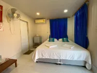 Patcharin Home Stay