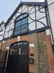 Boutique Dairy Conversion Near Ilford Station - Bungalows