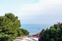Hotel De Monaco - Ocean View