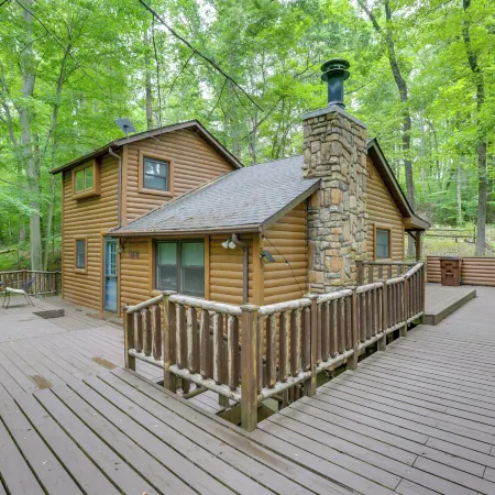 Lake Access & Hot Tub! Serene Rockbridge Cabin
