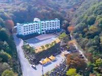 Gurye Junsung Resort Hotels in Gurye