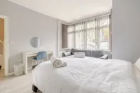 Spacious 4 bedroom house in Selhurst park - Bungalows