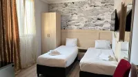 Akman Swiss Hotel - 2-Star