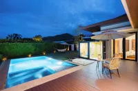 SORA Ocean View 3BR Pool & Sauna - Villas