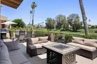 Resort Style Condo Getaway in Monterey Country Club - Jacuzzi