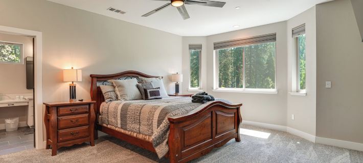Game Room + Pool Access: Spacious Cabin in Arnold Hotels in Arnold
