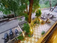 Mango Tree 3BHK Apartment - Kitchens