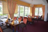 Hotel Restaurant Itzumer Paß - breakfast