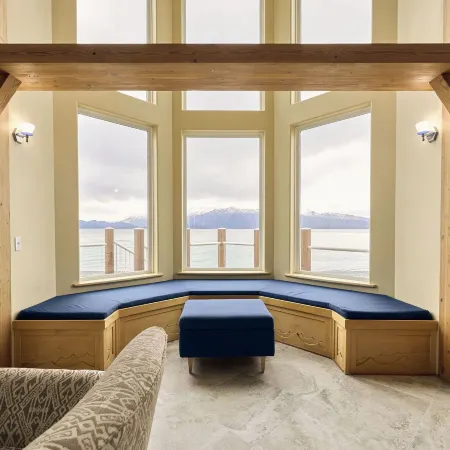 Lakeshore Lodges