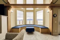 Lakeshore Lodges - 4-Star