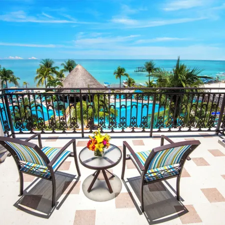 Wyndham Alltra Playa del Carmen Adults Only All Inclusive