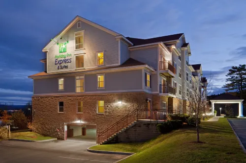 Holiday Inn Express & Suites WHITE RIVER JUNCTION by IHG - Gym