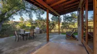 Vita Amorosa by Avantstay Gated Cottage + Oak & Vineyard Views Near Paso Robles - 3-Star
