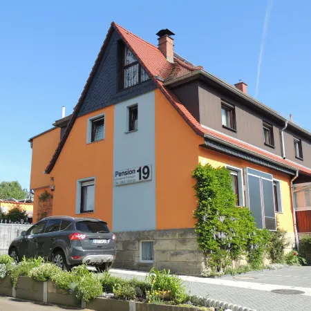 Pension 19