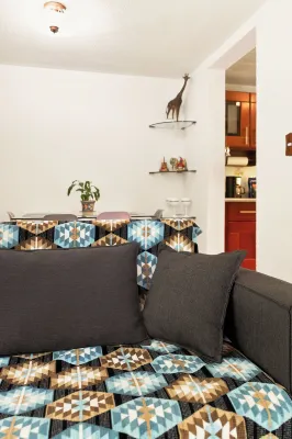 Equipped apartment with parking 2 BR - 2 étoiles