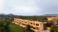 Alaya Stays Raj Suites Pet-Friendly - 2-Sterne