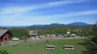 清裡伊哈託青年旅館 - 停車場