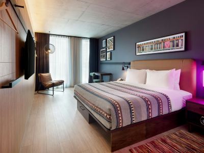 Moxy Montreal Downtown