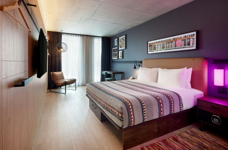 Moxy Montreal Downtown