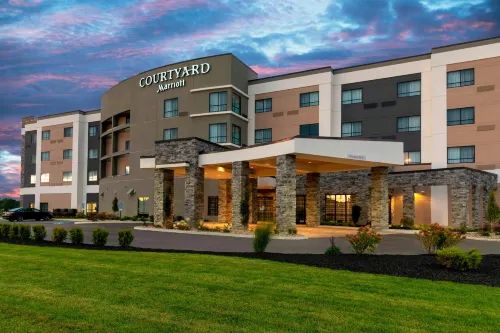 Courtyard Cleveland Elyria - 3-Star