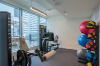 The Laura Hotel, Houston Downtown, Autograph Collection - Gym