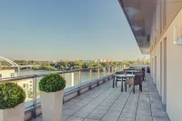 Sheraton Bratislava Hotel - Romantic